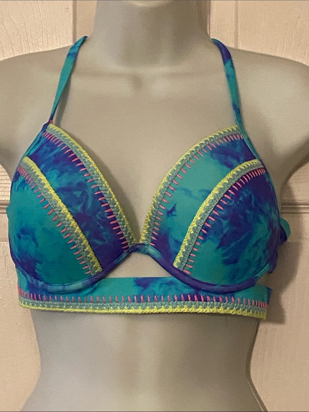 Shade & Shore Teal and Purple Tie-Dye Crochet-Trim Halter Bikini Top 36 C